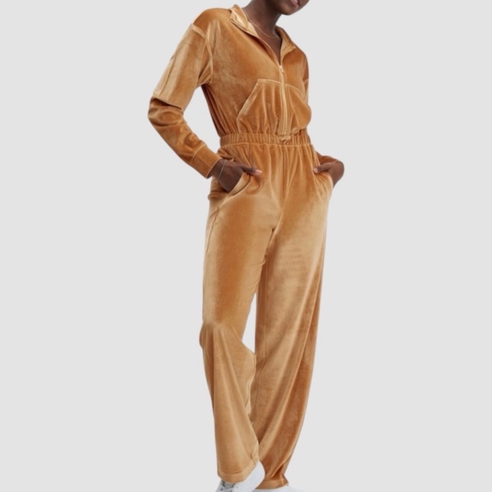 Fabletics Velvet Gold Jumpsuit Size XXL